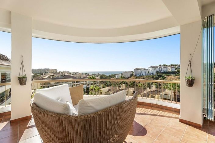 Image No.7-3 Bed Apartment for sale