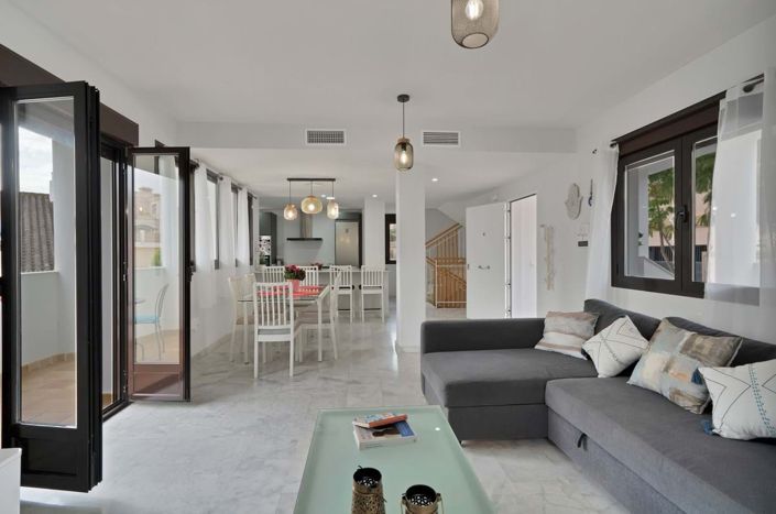 Image No.15-3 Bed Villa for sale