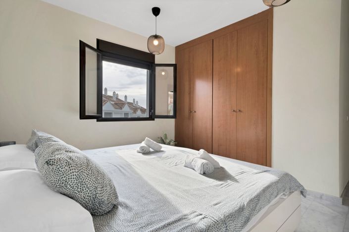 Image No.23-3 Bed Villa for sale