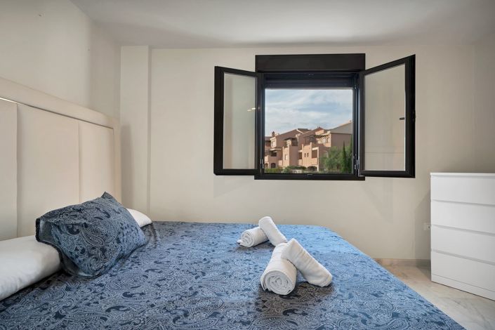 Image No.27-3 Bed Villa for sale