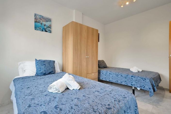 Image No.33-3 Bed Villa for sale