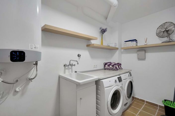 Image No.38-3 Bed Villa for sale