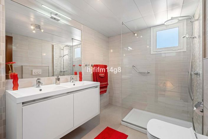 Image No.16-3 Bed Penthouse for sale