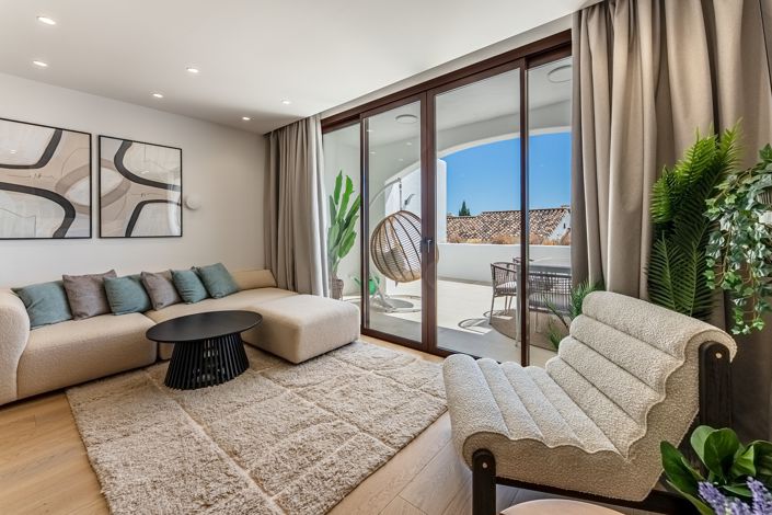 Image No.3-3 Bed Townhouse for sale