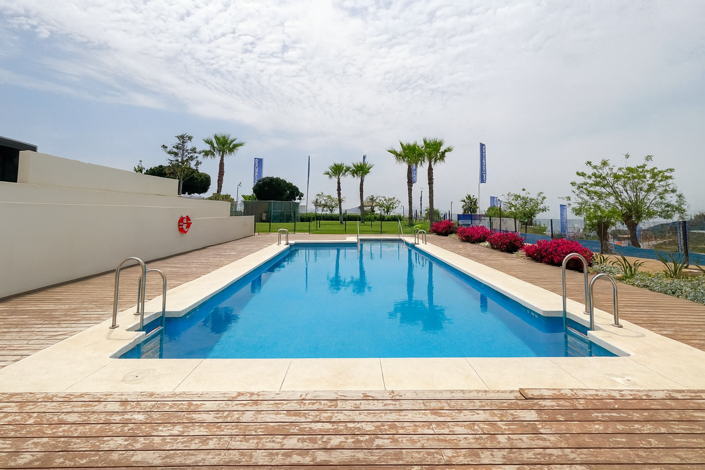 Image No.2-4 Bed Townhouse for sale