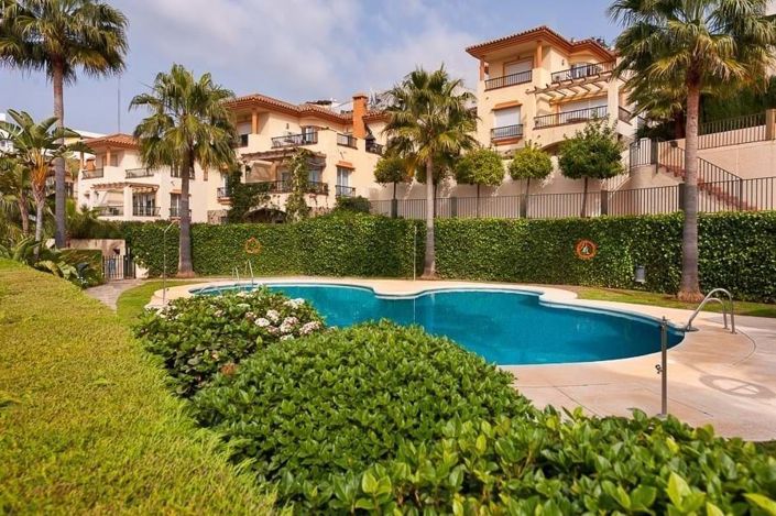 Image No.2-3 Bed Villa for sale