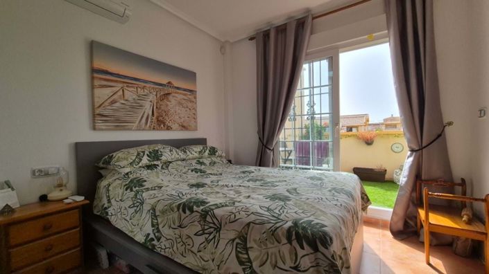 Image No.12-3 Bed Villa for sale