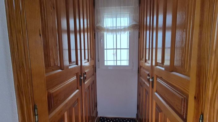 Image No.15-3 Bed Villa for sale