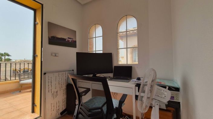 Image No.21-3 Bed Villa for sale