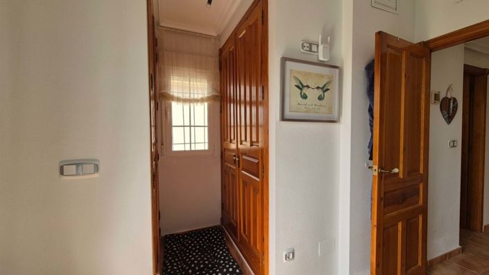 Image No.26-3 Bed Villa for sale