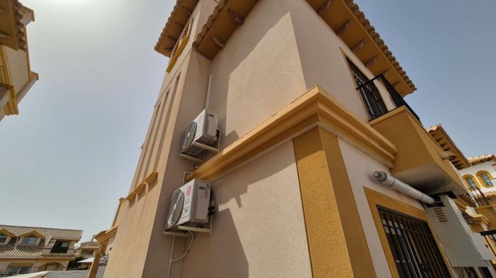 Image No.42-3 Bed Villa for sale