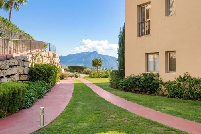 Image No.23-3 Bed Apartment for sale