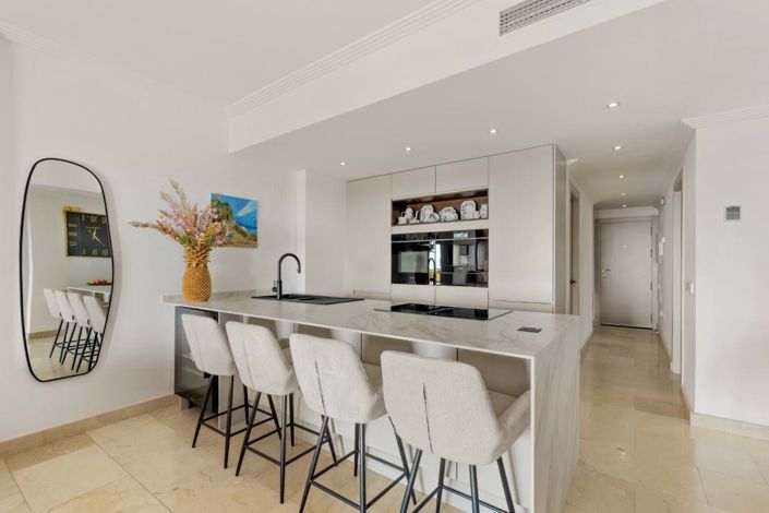 Image No.9-3 Bed Apartment for sale