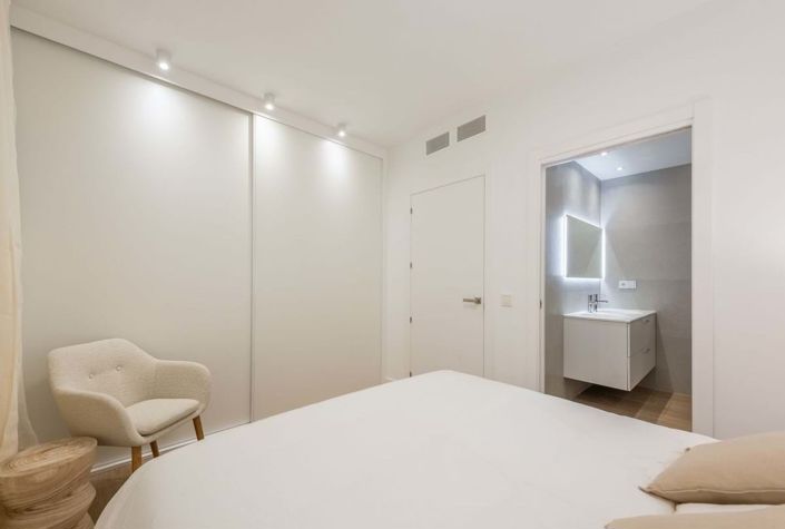 Image No.27-2 Bed Apartment for sale