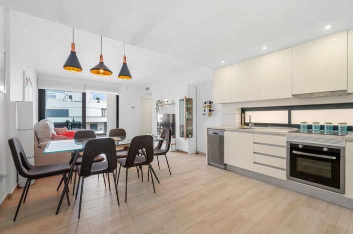 Image No.9-2 Bed Penthouse for sale