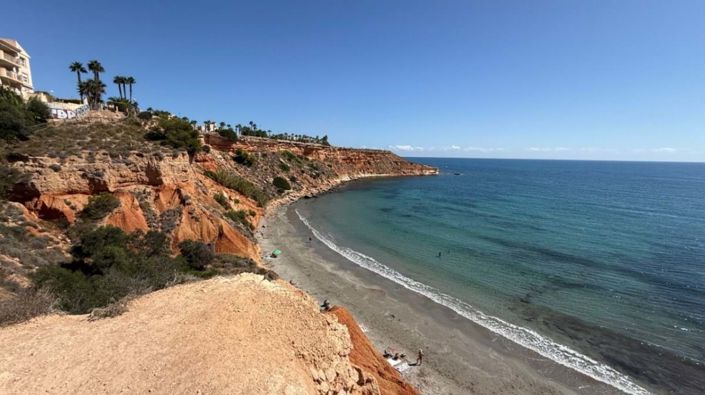 Image No.31-3 Bed Property for sale