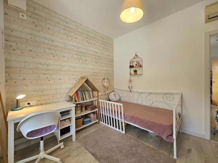 Image No.18-3 Bed Villa for sale