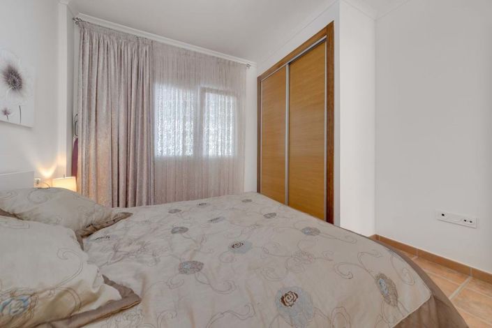 Image No.18-2 Bed Bungalow for sale