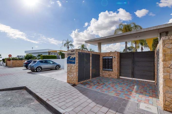 Image No.42-2 Bed Bungalow for sale