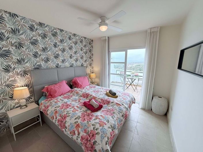 Image No.21-4 Bed Townhouse for sale