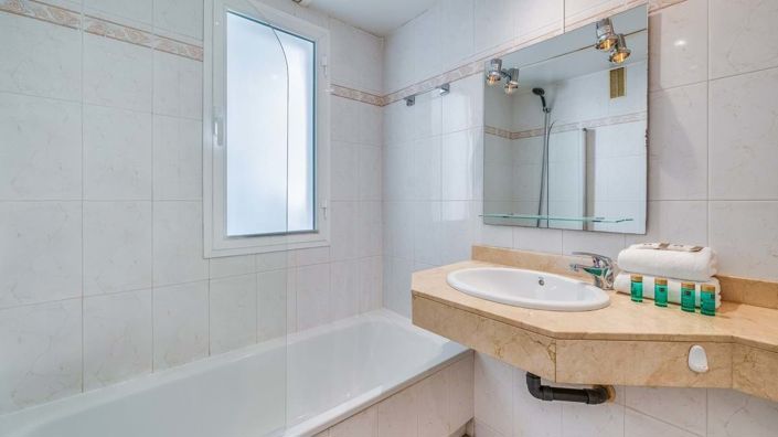 Image No.23-3 Bed Apartment for sale