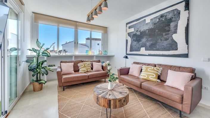 Image No.40-3 Bed Apartment for sale