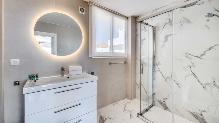 Image No.9-3 Bed Apartment for sale