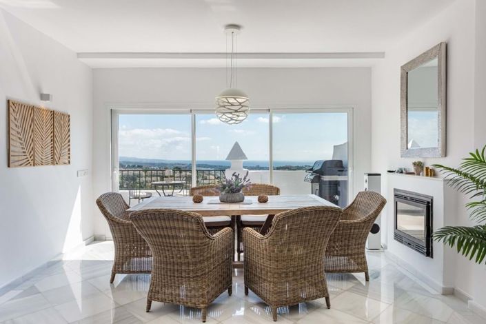 Image No.7-3 Bed Property for sale