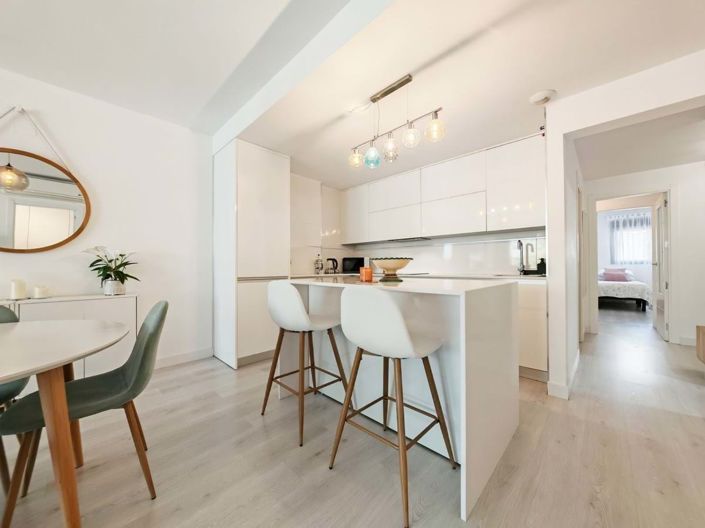 Image No.7-3 Bed Apartment for sale