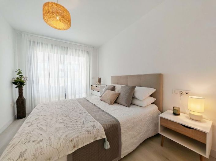 Image No.9-3 Bed Apartment for sale