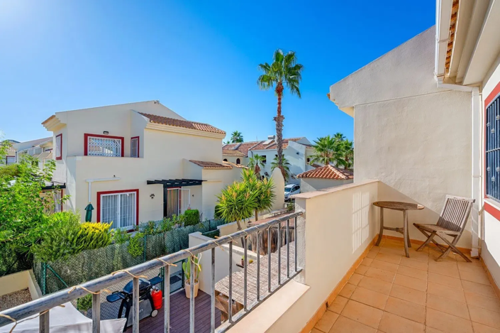 Image No.2-2 Bed Semi-Detached for sale