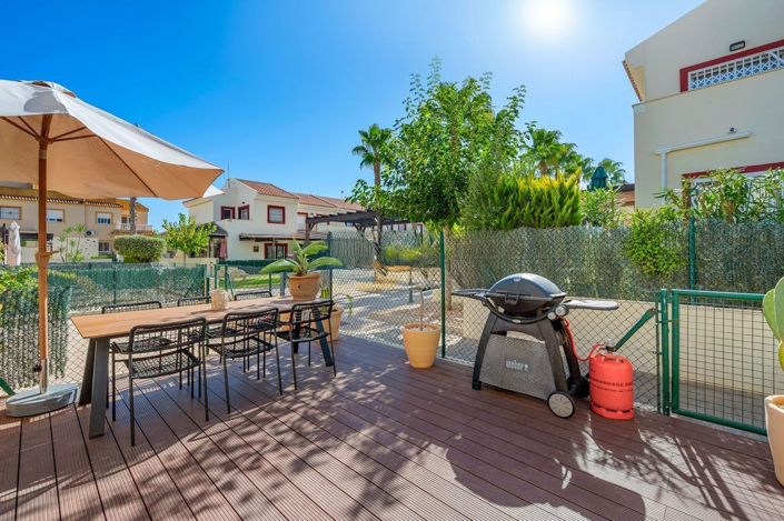 Image No.3-2 Bed Semi-Detached for sale