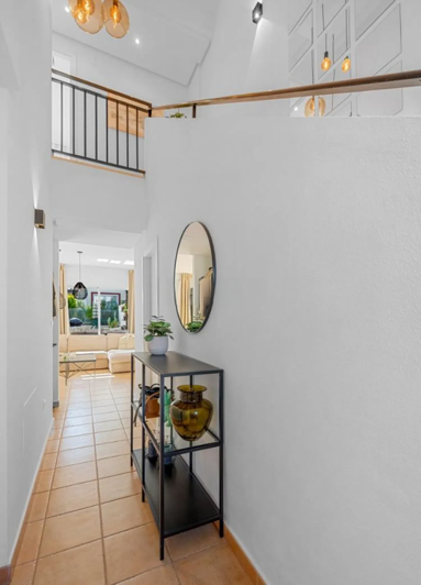 Image No.9-2 Bed Semi-Detached for sale