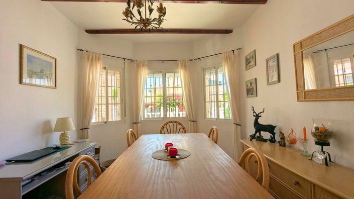 Image No.22-2 Bed Villa for sale