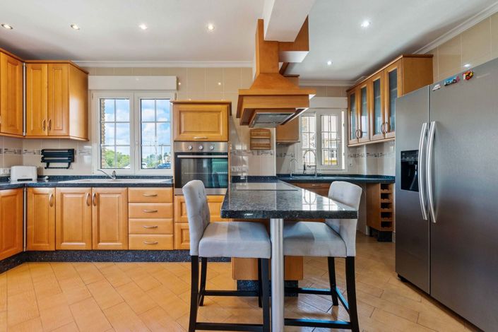 Image No.9-3 Bed Villa for sale