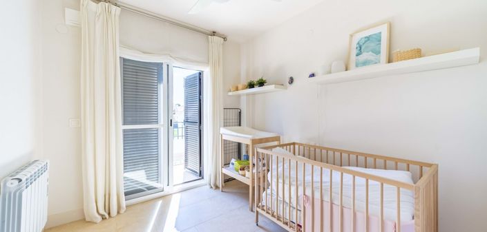 Image No.20-4 Bed Semi-Detached for sale