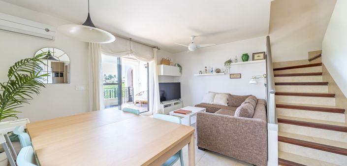 Image No.6-4 Bed Semi-Detached for sale