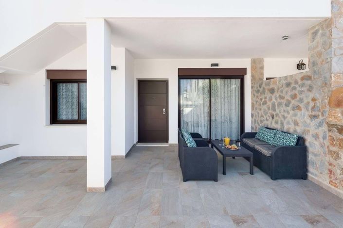 Image No.17-3 Bed Apartment for sale