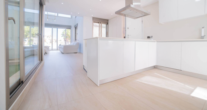 Image No.10-4 Bed Villa for sale