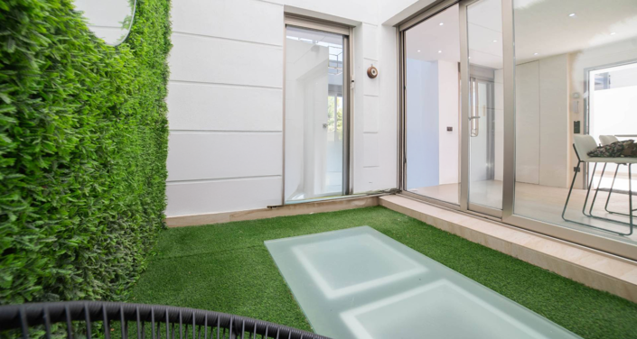 Image No.4-4 Bed Villa for sale