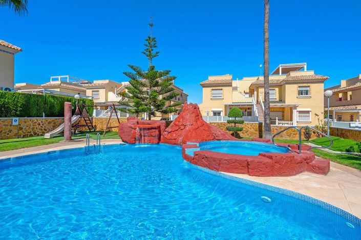 Image No.32-3 Bed Penthouse for sale