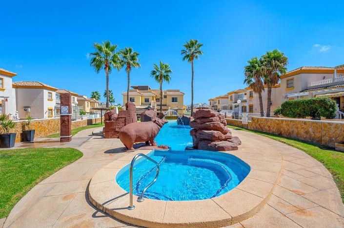 Image No.35-3 Bed Penthouse for sale