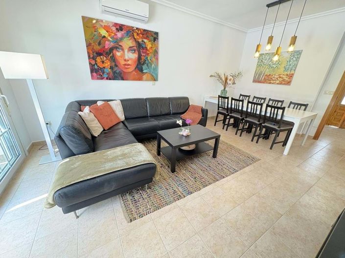 Image No.9-3 Bed Villa for sale