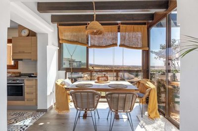 1447-643944-78d1f4f8b6655591b02d22fabb36a692d