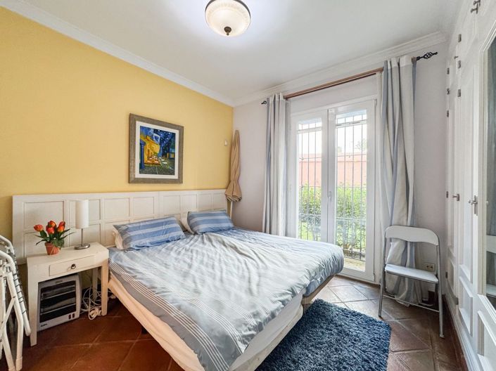 Image No.35-2 Bed Apartment for sale