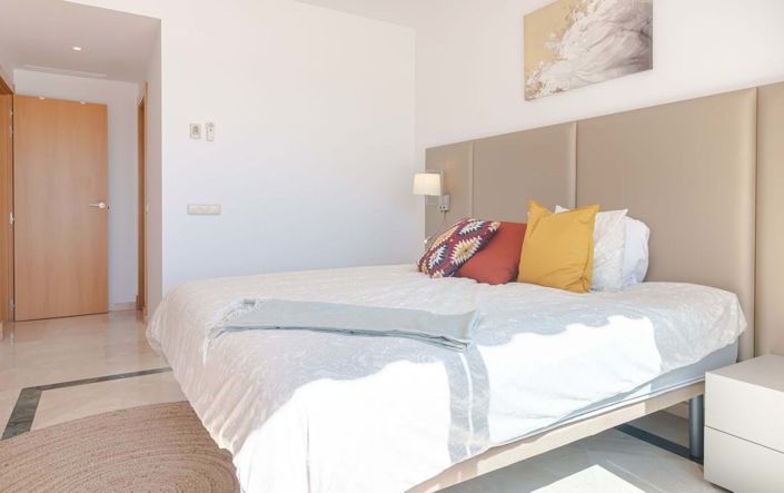 Image No.17-3 Bed Penthouse for sale