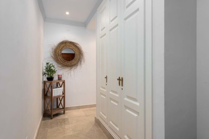 Image No.13-4 Bed Apartment for sale