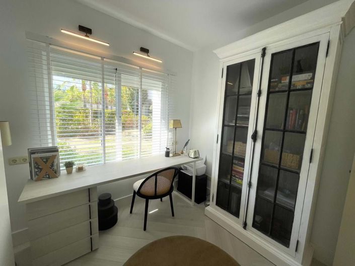 Image No.25-3 Bed Apartment for sale