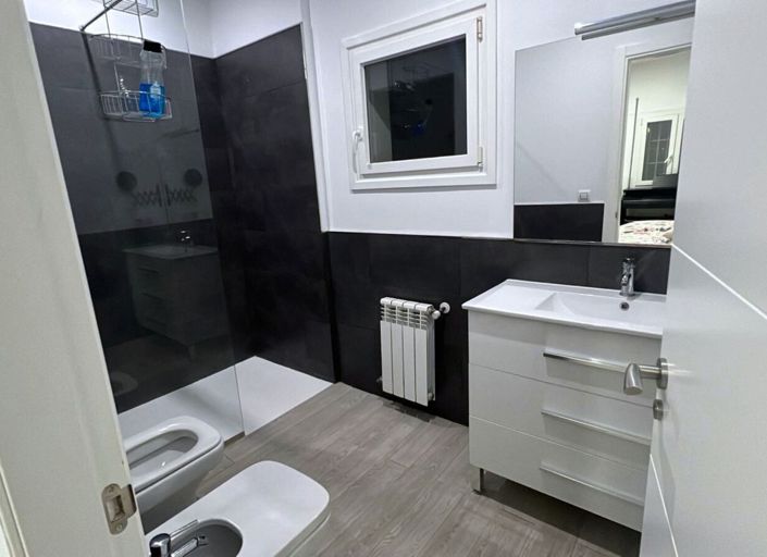 Image No.14-5 Bed Villa for sale