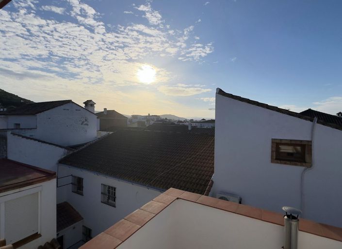 Image No.17-5 Bed Villa for sale